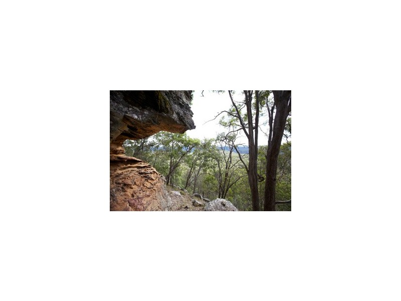 5677 Putty Road, Howes Valley NSW 2330