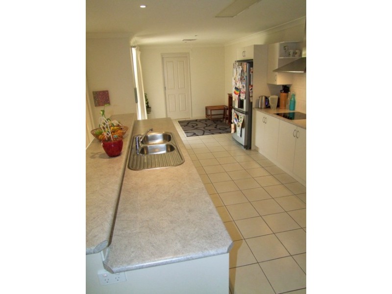 46  Casey Drive, Singleton NSW 2330