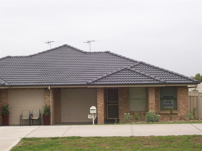 2/10  Pioneer Road, Singleton NSW 2330