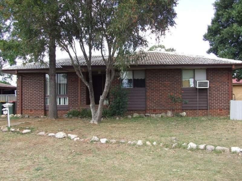 44  Orchard Avenue, Singleton NSW 2330