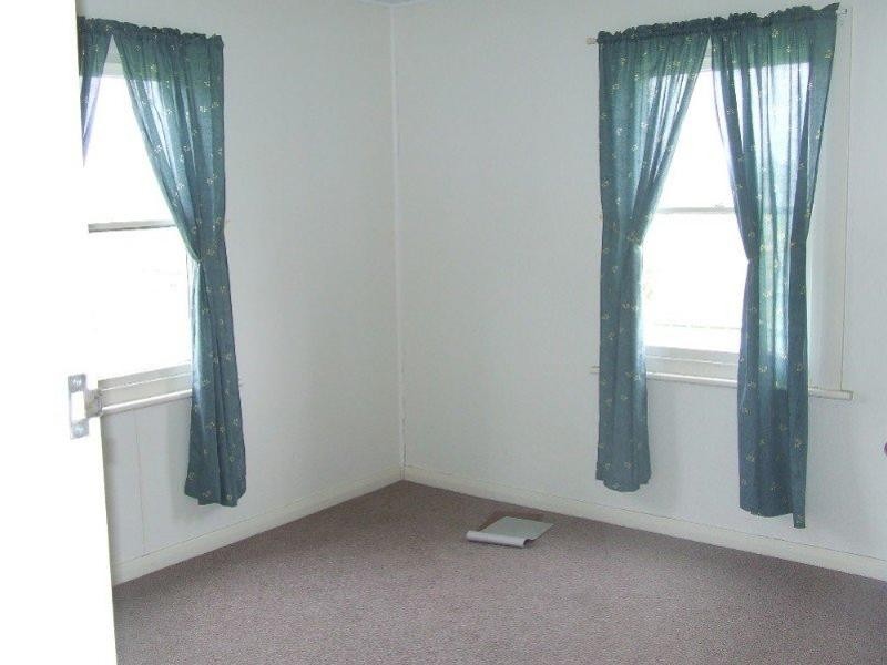 68  Knoddlers Lane, Singleton NSW 2330