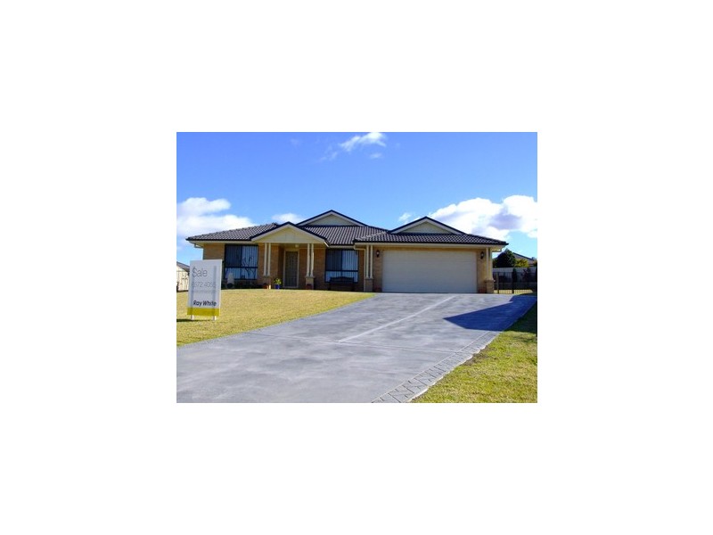 4  Edna Close, Singleton NSW 2330