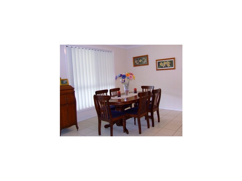 4  Edna Close, Singleton NSW 2330