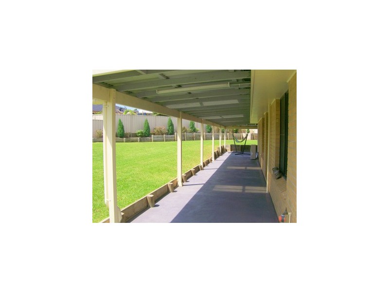 4  Edna Close, Singleton NSW 2330