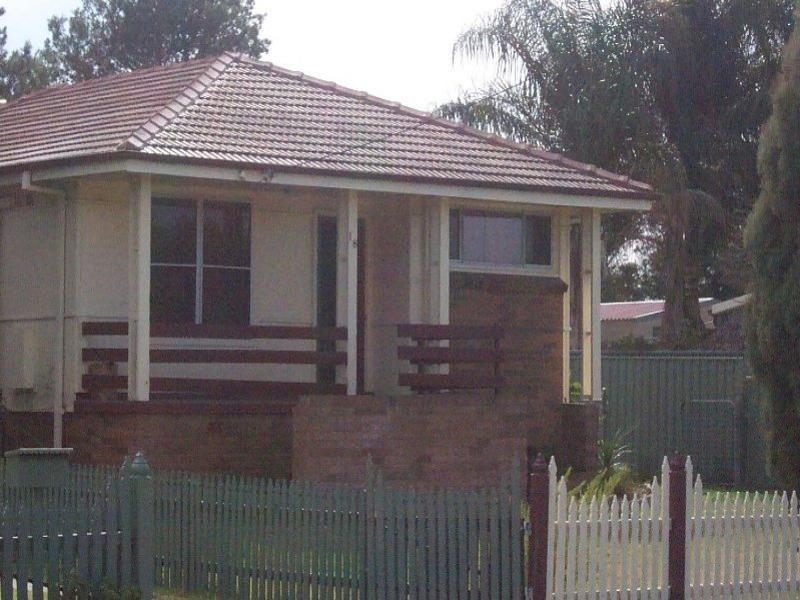 18  Greenwood Avenue, Singleton NSW 2330
