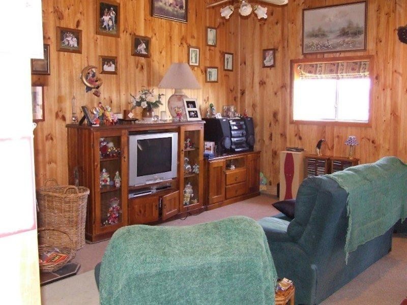 Glendon NSW 2330