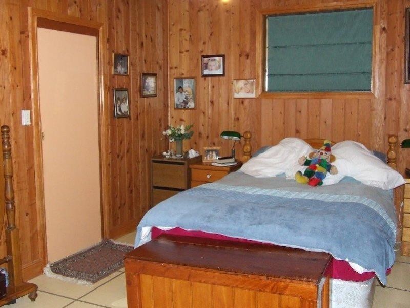 Glendon NSW 2330