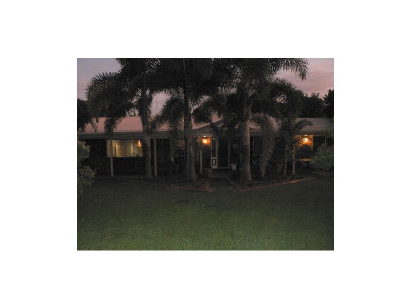 16 Station Road, Horton QLD 4660