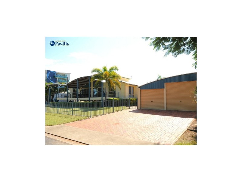 622 Esplanade, Urangan QLD 4655