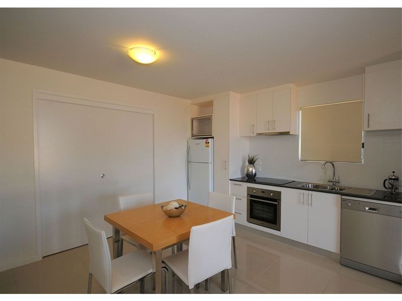Urangan QLD 4655
