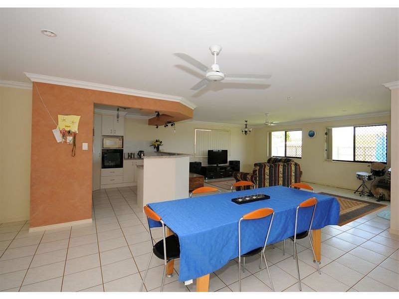 49 St Joseph Drive, Urraween QLD 4655
