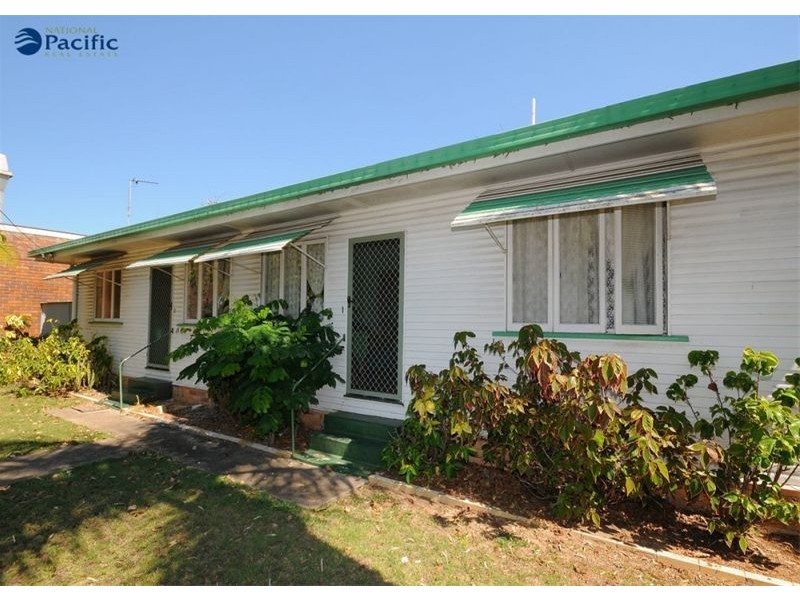 400 Esplanade, Torquay QLD 4655