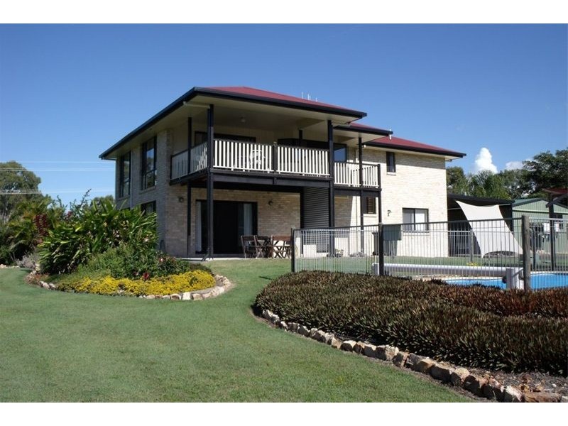 113 Swan Drive, Booral QLD 4655