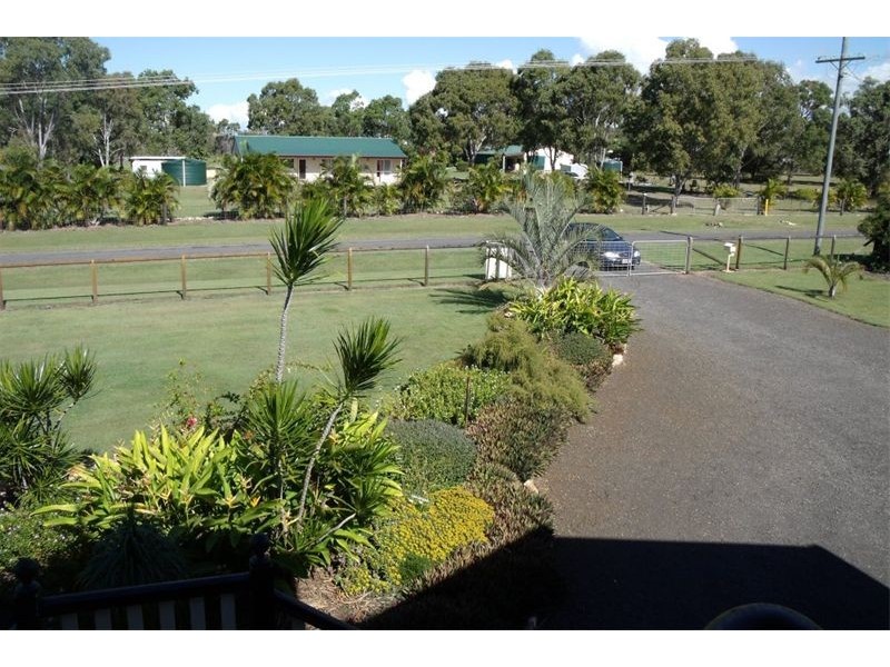 113 Swan Drive, Booral QLD 4655