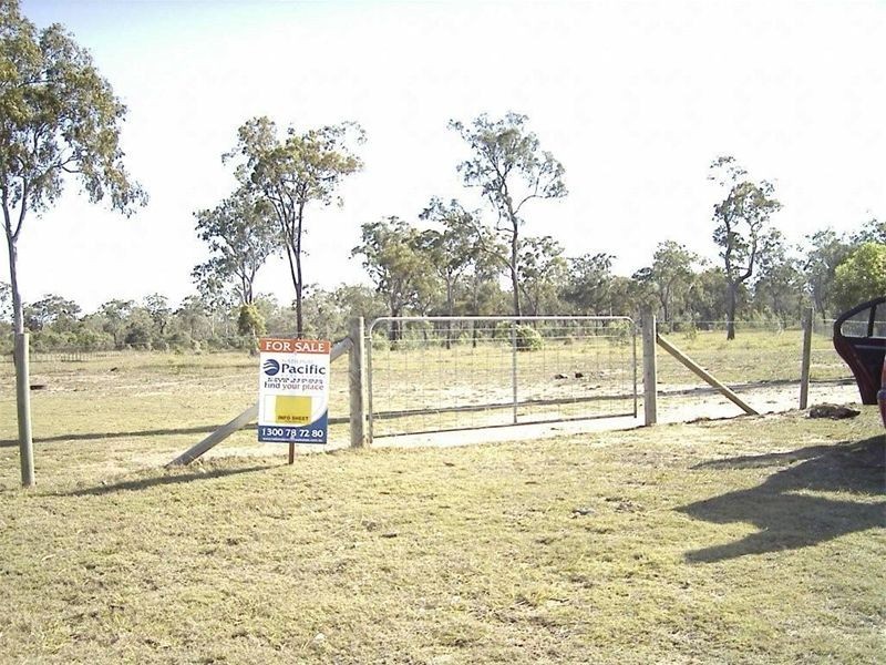 33 Oakes Drive, Burrum Heads QLD 4659