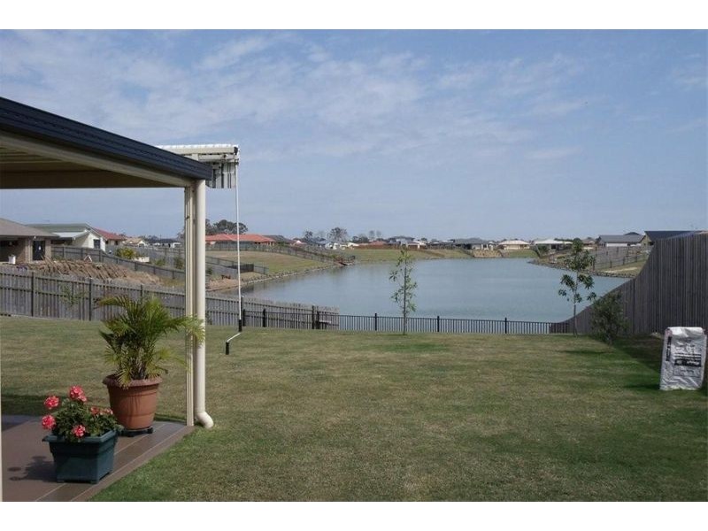 33 Lady Nelson Drive, Eli Waters QLD 4655