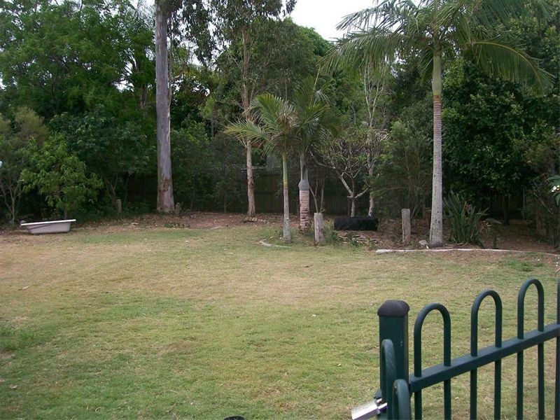18 Anembo Drive, Torquay QLD 4655