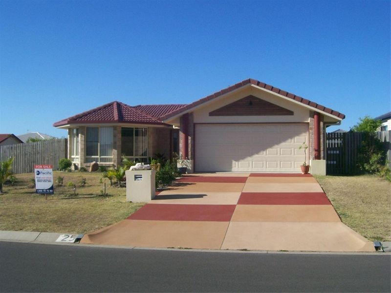 25 Endeavour Way, Eli Waters QLD 4655