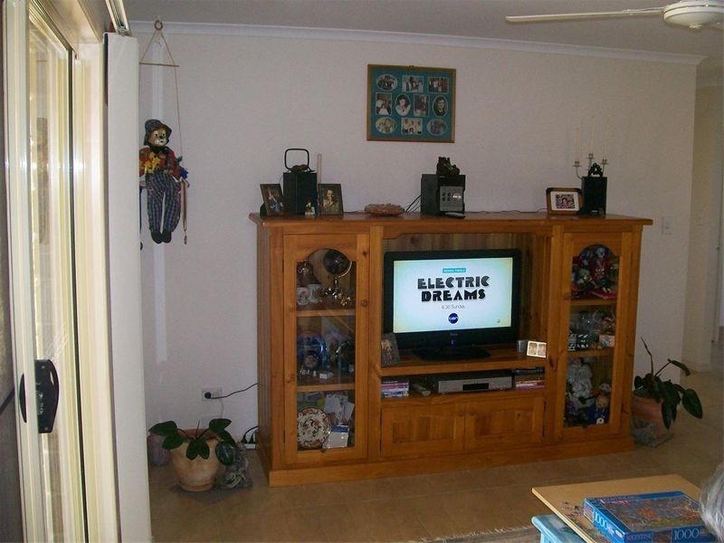 25 Endeavour Way, Eli Waters QLD 4655