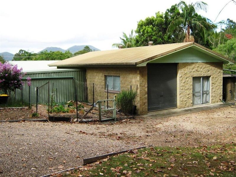 6 Payne St, Eumundi QLD 4562