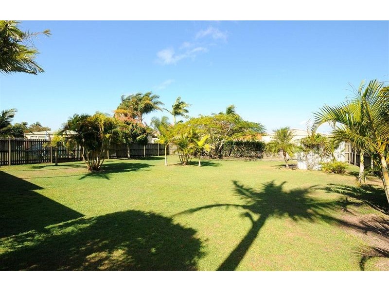 45 Aimee Drive, Urangan QLD 4655
