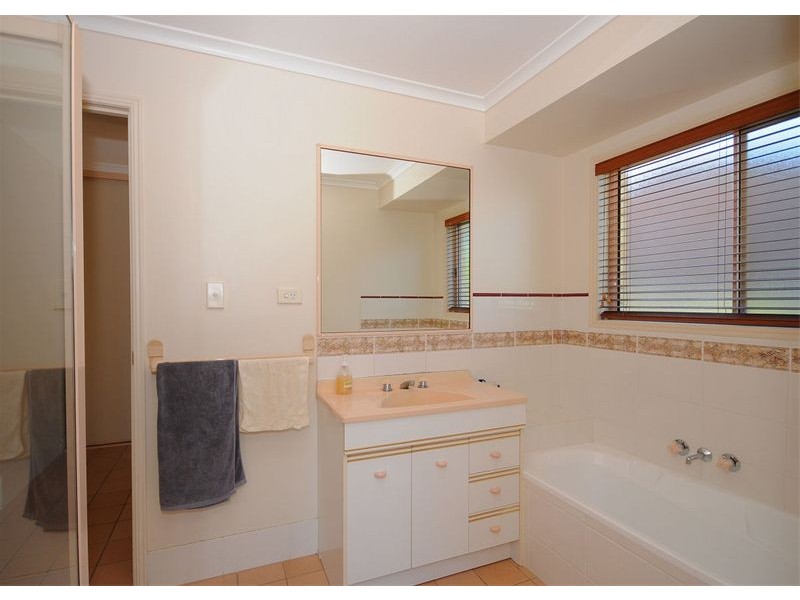 45 Aimee Drive, Urangan QLD 4655