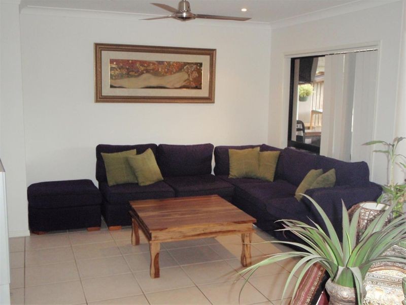 22  Marineview Avenue, Scarness QLD 4655