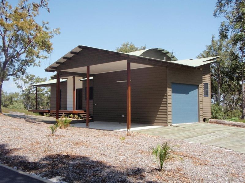 37 Kingfisher Heights (Osprey House), Fraser Island QLD 4581