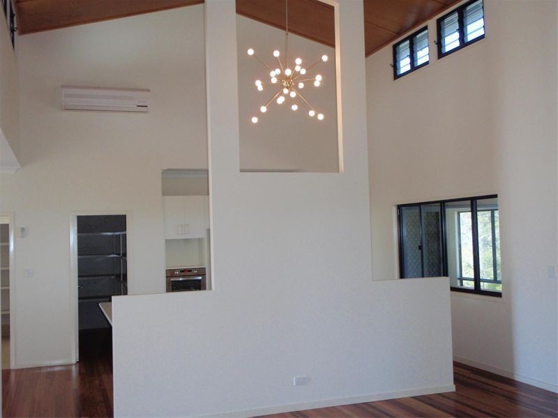 37 Kingfisher Heights (Osprey House), Fraser Island QLD 4581