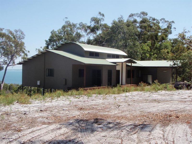 37 Kingfisher Heights (Osprey House), Fraser Island QLD 4581