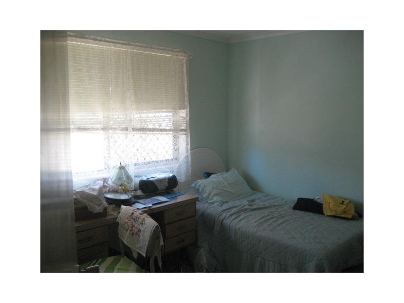 19 Shelley Street, Scarness QLD 4655