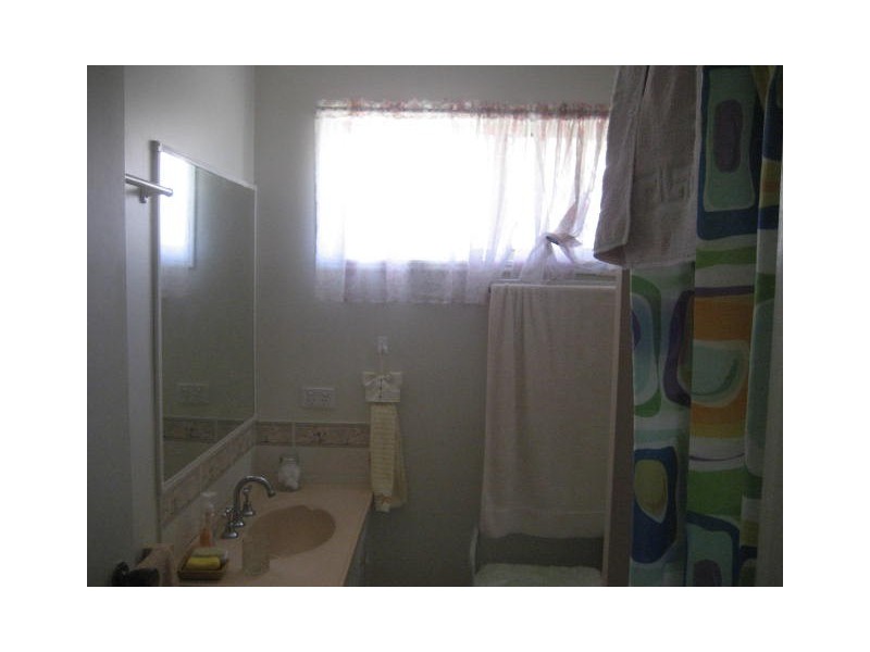 19 Shelley Street, Scarness QLD 4655