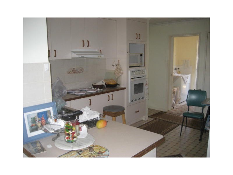 19 Shelley Street, Scarness QLD 4655