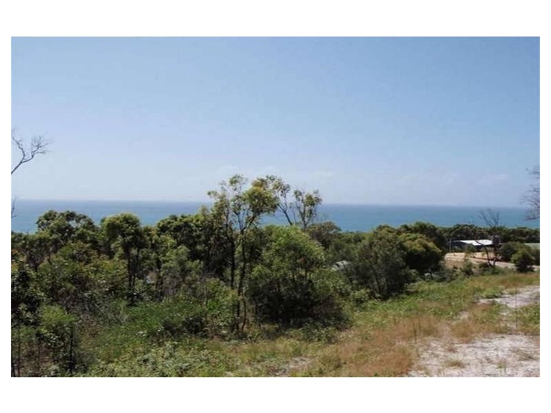 8  Euenmundi Court, Fraser Island QLD 4581