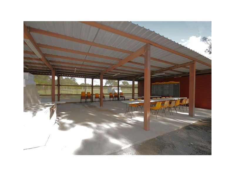 1423 Booral Road, Booral QLD 4655