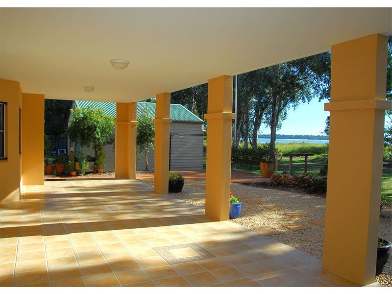 116 Burrum Street, Burrum Heads QLD 4659
