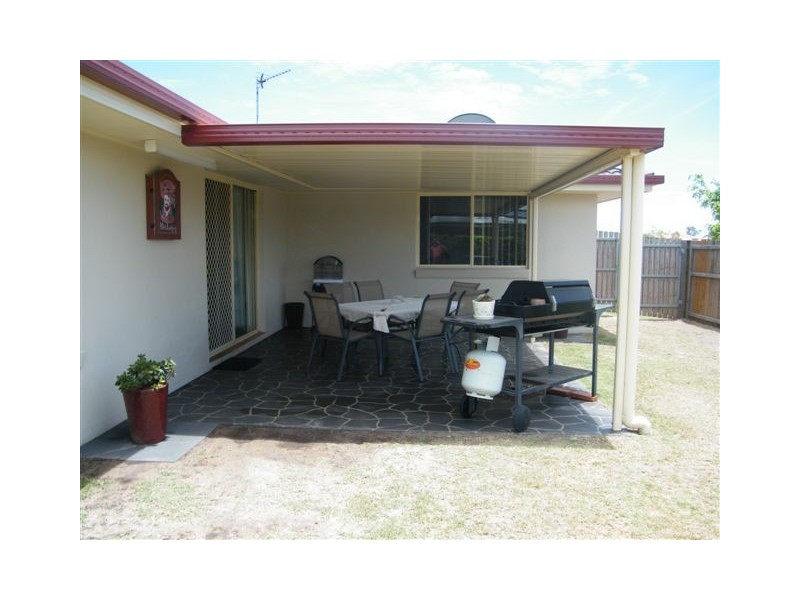 18 Endeavour Way, Eli Waters QLD 4655