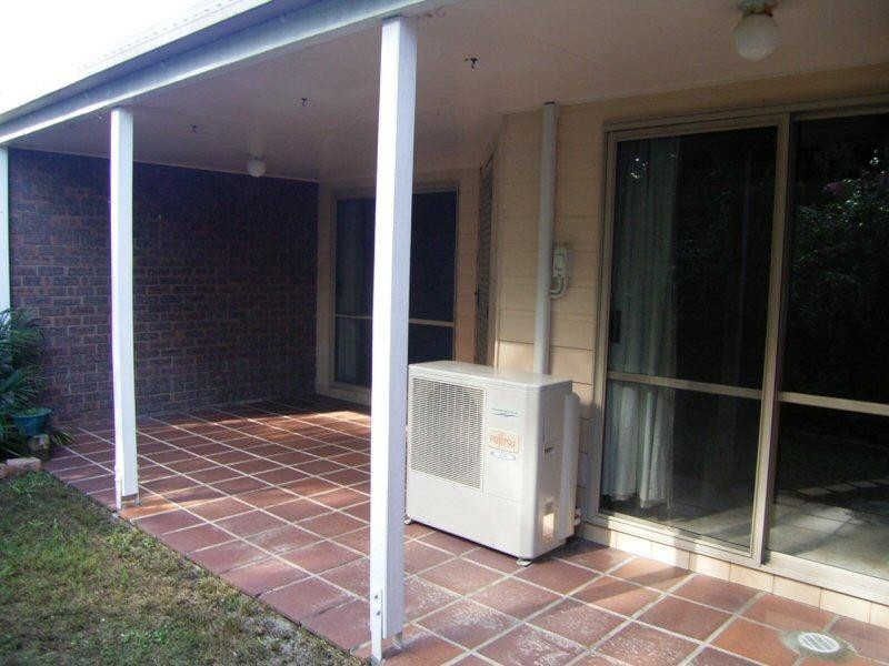4/123 Freshwater Street, Torquay QLD 4655