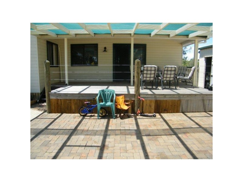 49 Ladbroke Cresent, Urangan QLD 4655