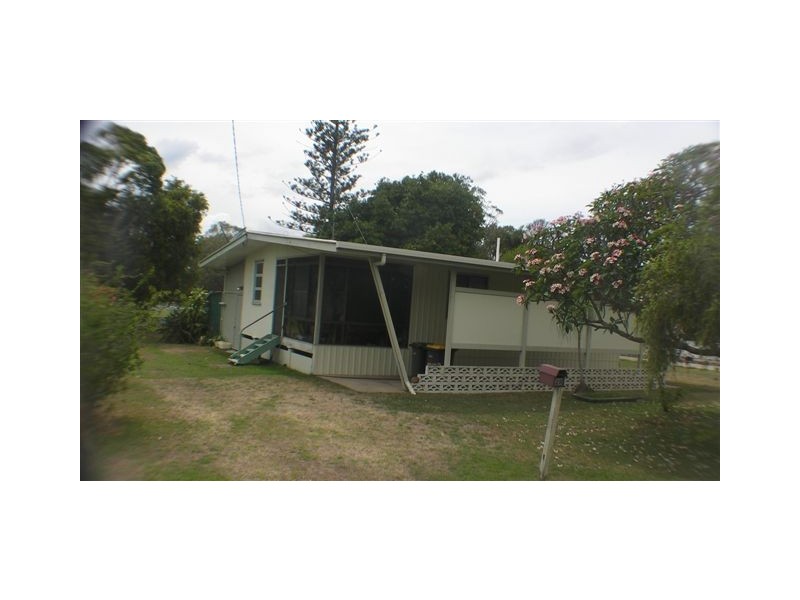 28 Bideford Street, Torquay QLD 4655