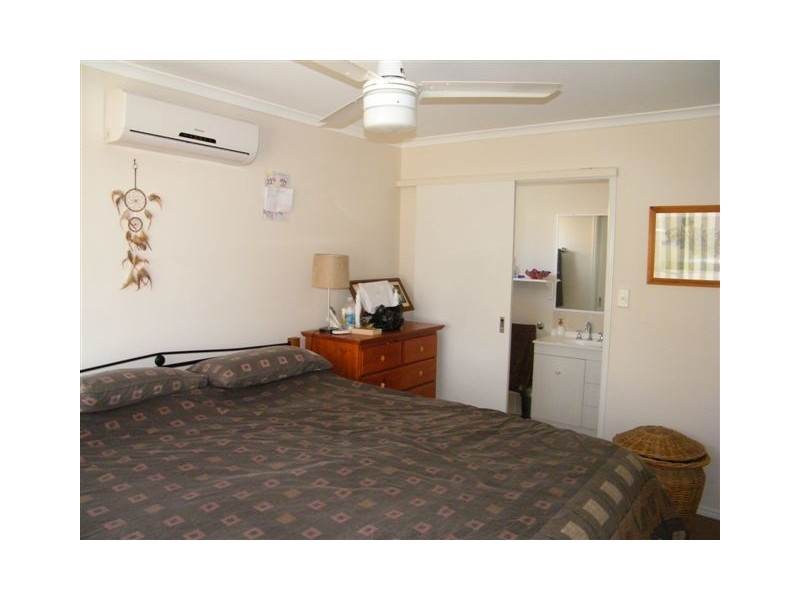 15 Bunya Court, Eli Waters QLD 4655