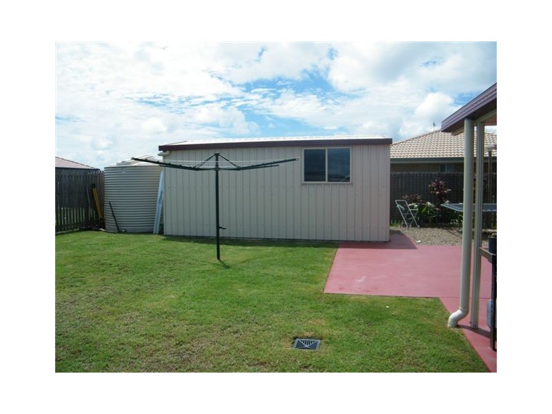 15 Bunya Court, Eli Waters QLD 4655