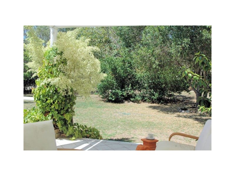 55 Ladbroke Crescent, Urangan QLD 4655