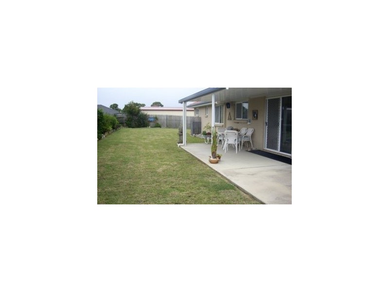 1 Sirius Court, Eli Waters QLD 4655