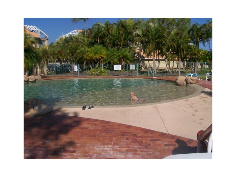 32 Great Sandy Straits Marina, Urangan QLD 4655