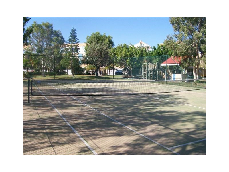 32 Great Sandy Straits Marina, Urangan QLD 4655