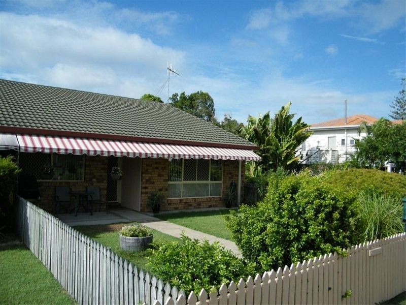 1/137 Freshwater Street, Torquay QLD 4655