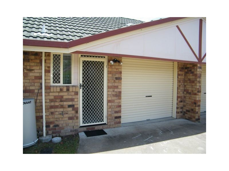 1/137 Freshwater Street, Torquay QLD 4655