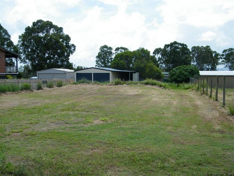 18 Petrel Avenue, River Heads QLD 4655