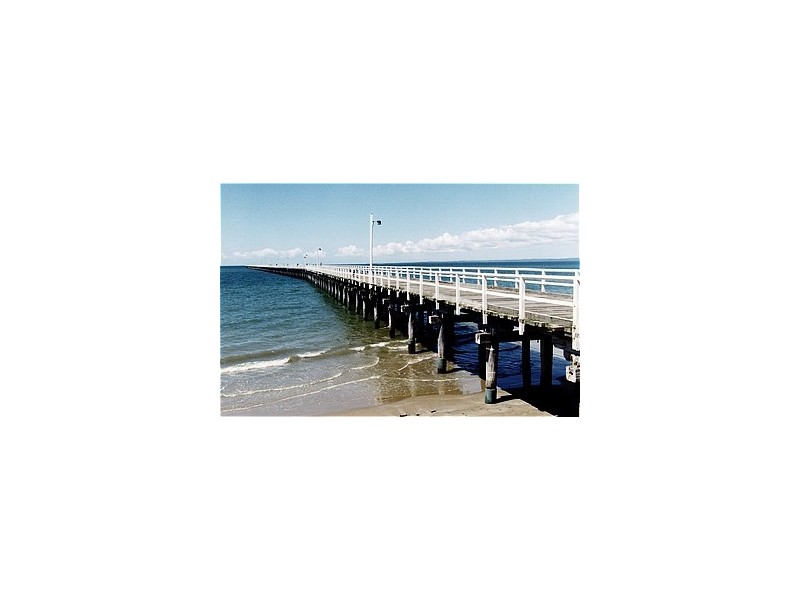 28 Kent Street, Urangan QLD 4655